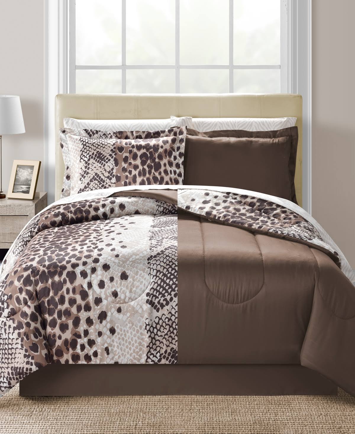 Brown Comforter M99761