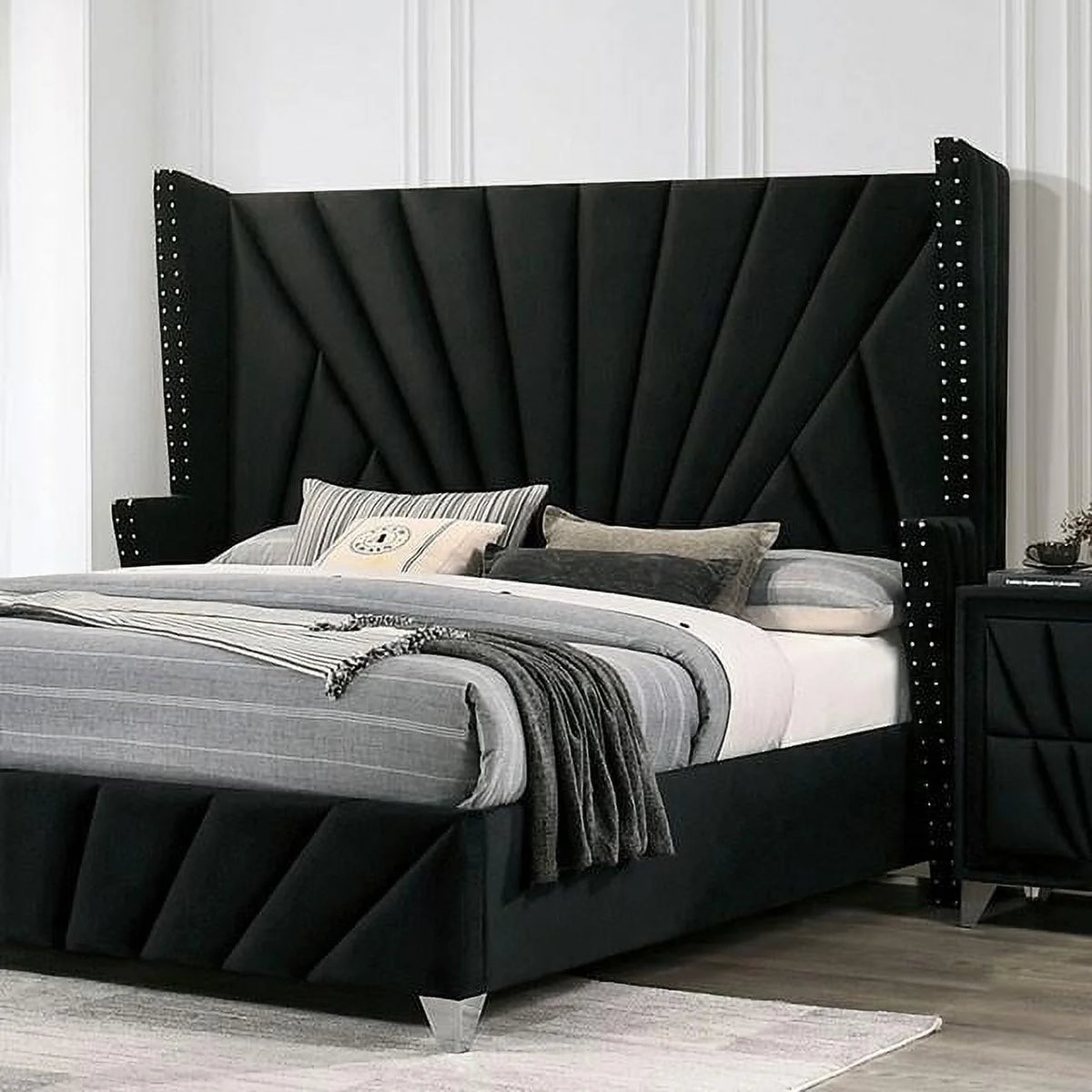 Black Solid Wood Queen Bedroom Set 6pcs I35881