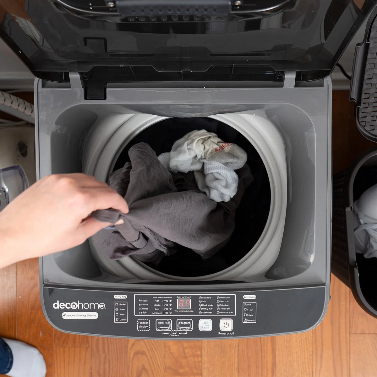 Fully Automatic Portable Washing Machine, 1.8 cu. ft., 16lb Capacity E114