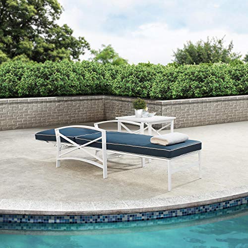 White Metal Chaise Lounge with Grey Cushions Q14786