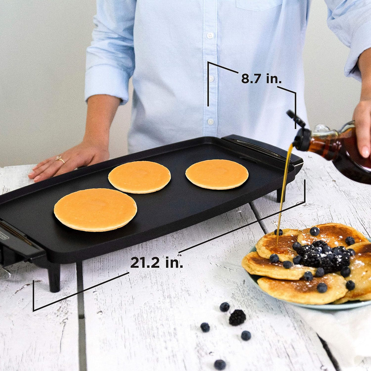 Black Electric Griddle with Removable Temperature Probe G60376