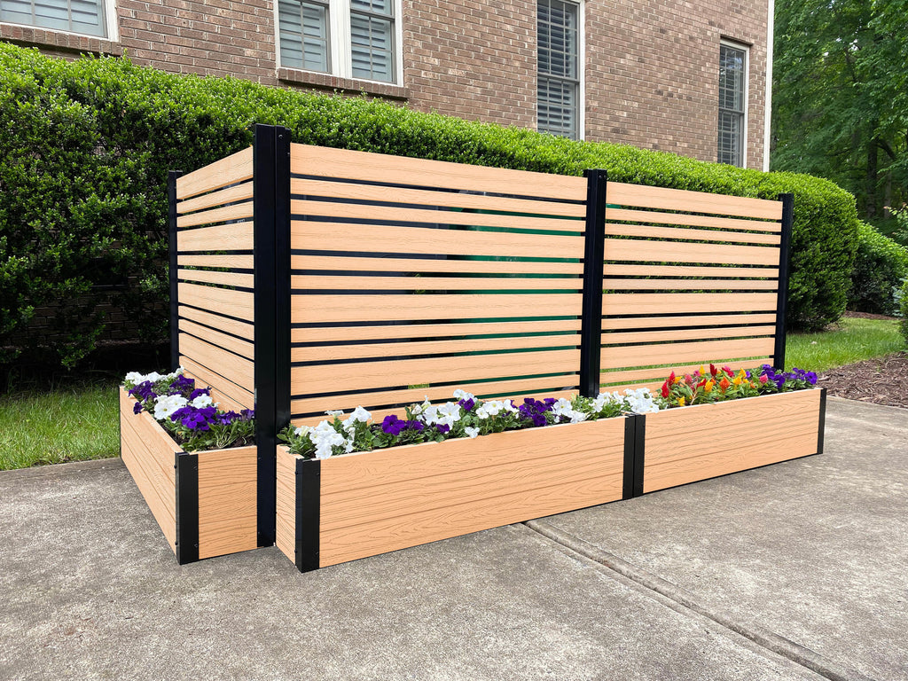 Freestanding Vinyl Outdoor Privacy Screen and Planter Box Kit W9004