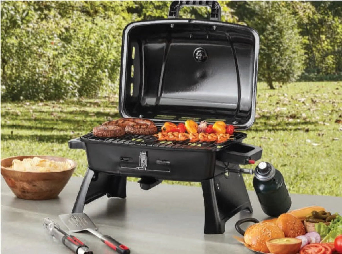 Portable 1 Burner Propane Grill with Interchangeable Griddle Plate Q776790