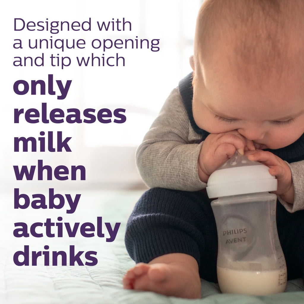 Baby Bottle with Natural Response Nipple Newborn Gift Set X822