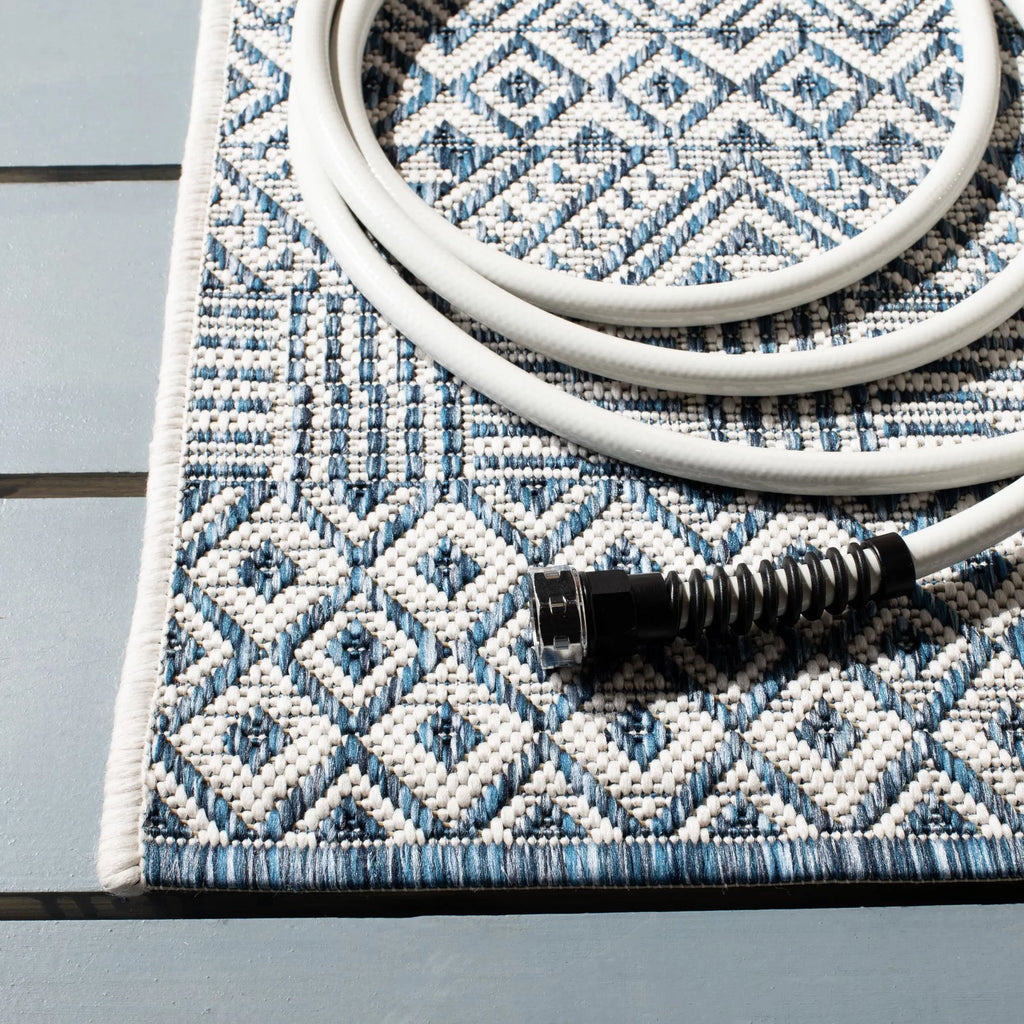 Blue Navy Geometric Area Rug C351608