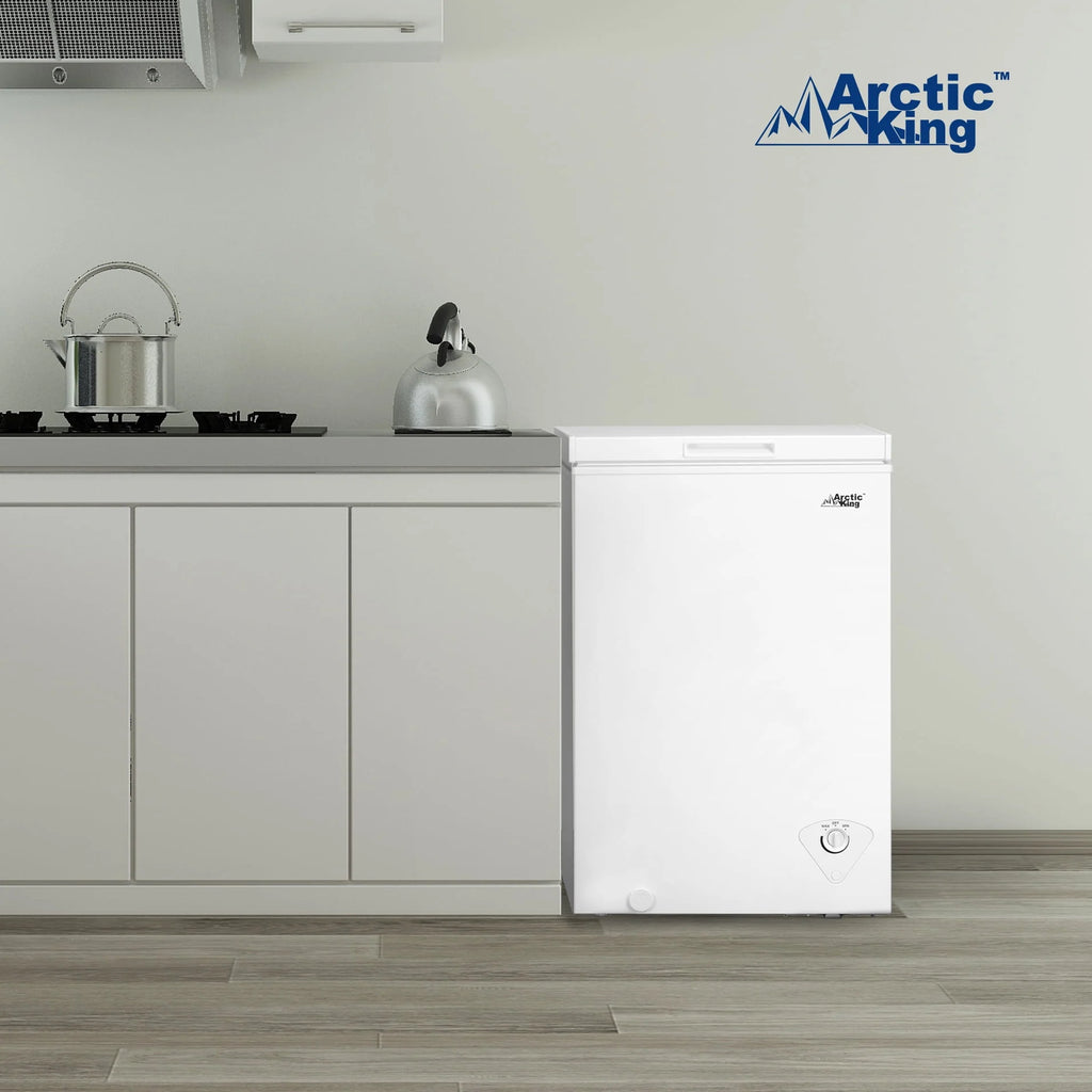 White 3.5 Cu ft Chest Freezer Y96647